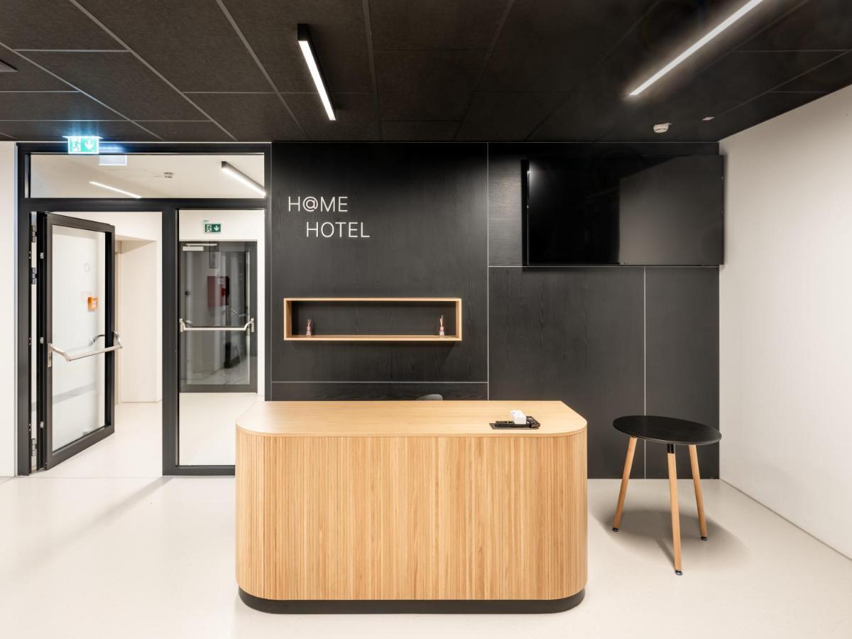 Hotel At Home - Late Arrival Self Check In Graz Bagian luar foto